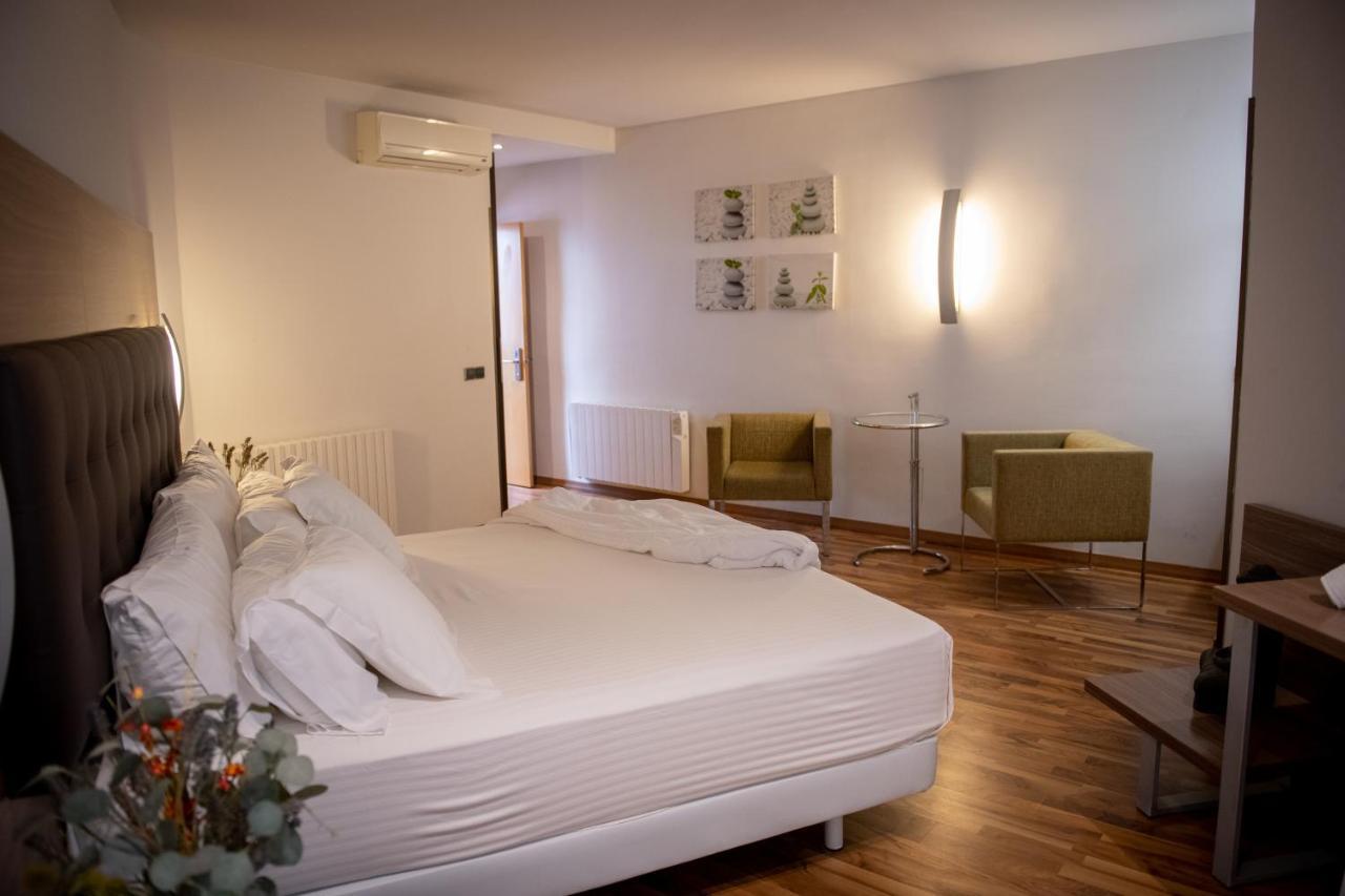 Hotel Bruc Zewnętrze zdjęcie