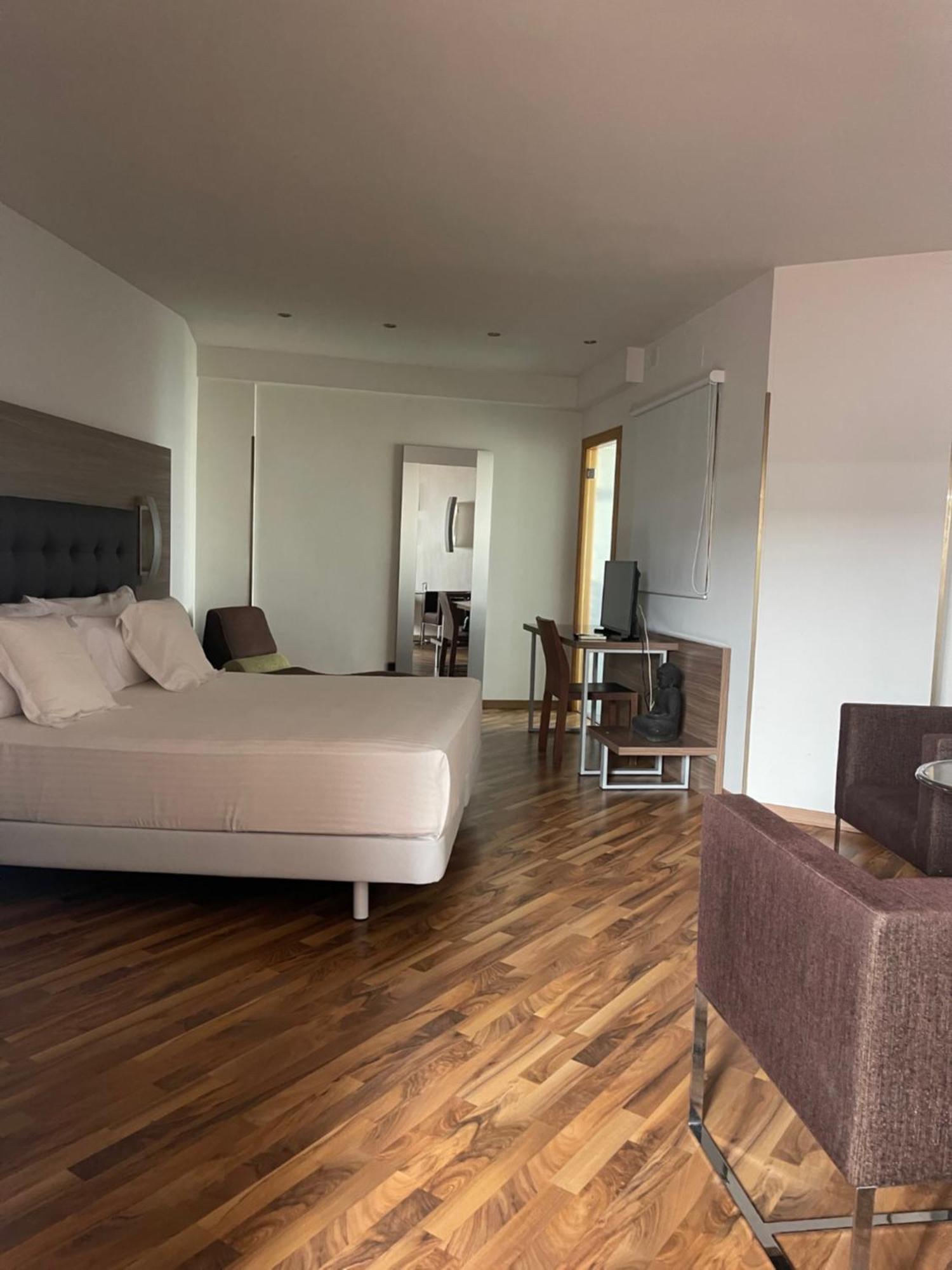 Hotel Bruc Zewnętrze zdjęcie